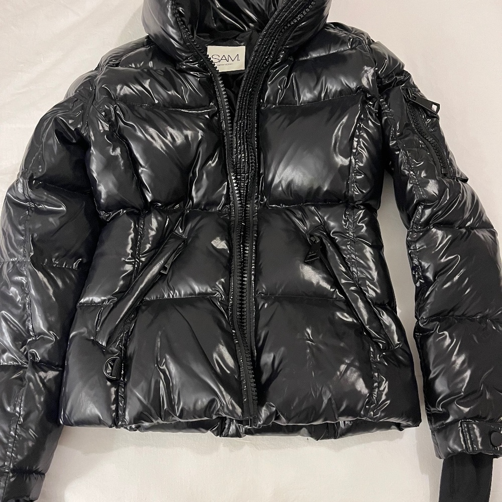 SAM. Black Shiny Puffer Jacket